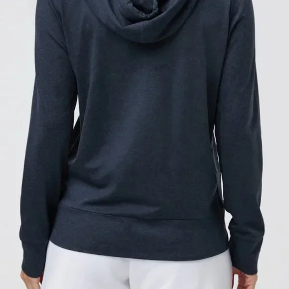 Vuori Halo Hoodie - Picture 2 of 3